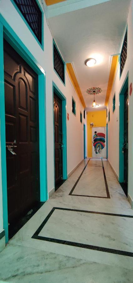 Krishna Stay Guest House Ουνταϊπούρ Εξωτερικό φωτογραφία