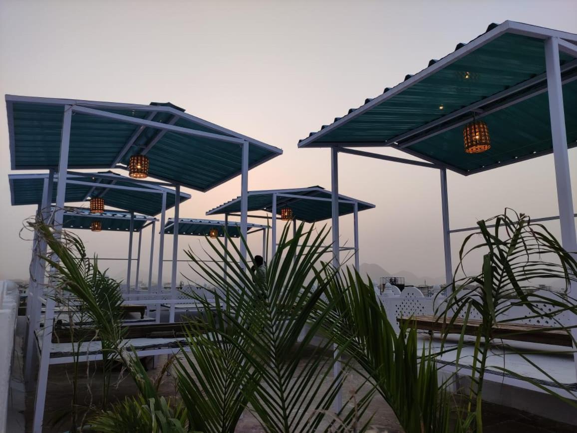 Krishna Stay Guest House Ουνταϊπούρ Εξωτερικό φωτογραφία