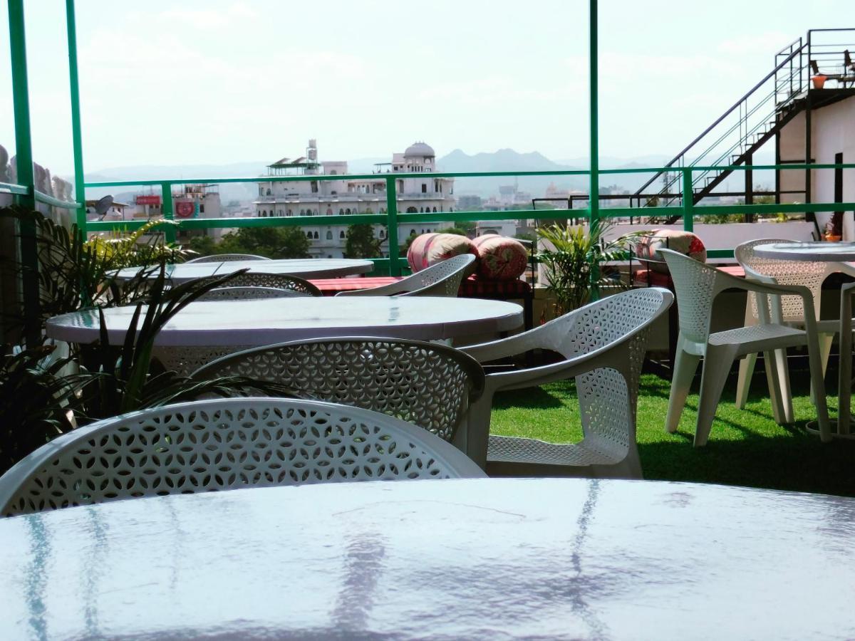 Krishna Stay Guest House Ουνταϊπούρ Εξωτερικό φωτογραφία