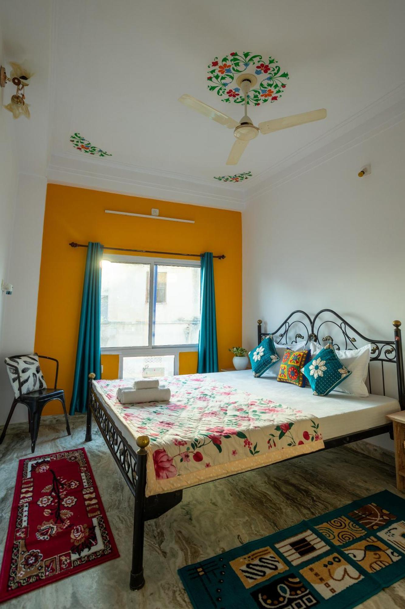 Krishna Stay Guest House Ουνταϊπούρ Εξωτερικό φωτογραφία