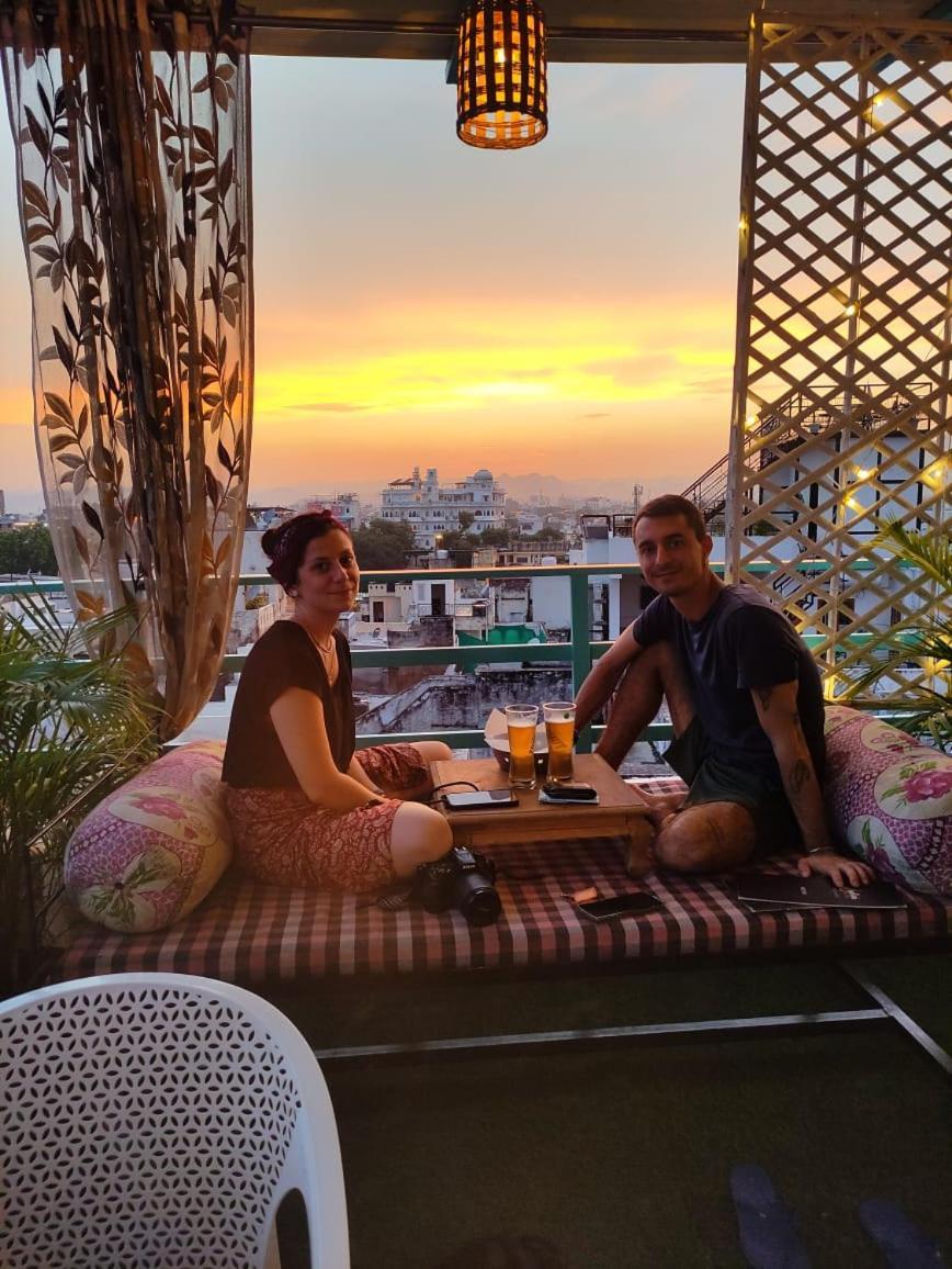 Krishna Stay Guest House Ουνταϊπούρ Εξωτερικό φωτογραφία